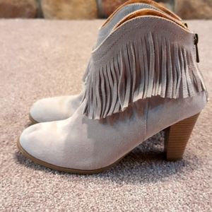 Size 8 fringe bootie